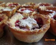 Tartelettes faciles aux framboises et groseilles