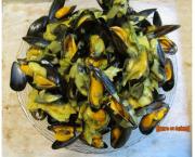Moules à la crème et aux épices