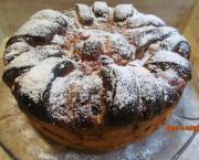 Brioche aux griottes en forme de fleur (Cozonac)