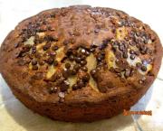 Gâteau au chocolat, noix et poires