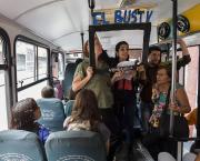 El Bus TV : L’information quoi qu’il en coûte