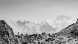 Bien dégagé dans les oreilles