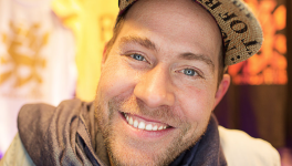 Was wäre, wenn Sänger Mellow Mark Bundeskanzler würde!