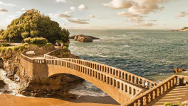 Palinodies régionalistes