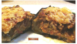 Aubergines farcies à la viande, aux champignons et au fromage