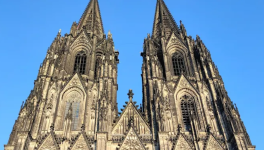 "Le Déni", extrait 1 : la cathédrale de Cologne