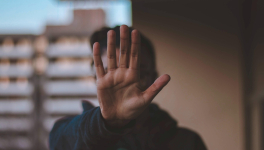 Macron ferme les écoles