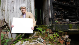 La dame aux cheveux blancs