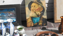 BROCANTE : n.f. Déménagement d’une cave à une autre.