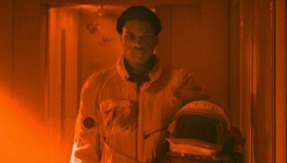 Gagarine (Fanny Liatard et Jérémy Trouilh, 2020)