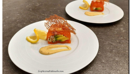 Avocat aux crevettes façon Sushi rolls