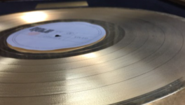 Disques d’or pour gros vendeurs de disques