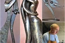 "Laissez venir à moi les petits marteaux"