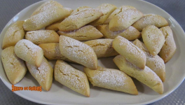 Biscuits simples à l'huile, parfumés au citron - Recette en vidéo