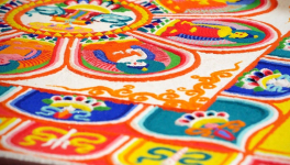 Színes homok és villanykapcsolók (vers)