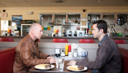 Looper (Rian Johnson, 2012)