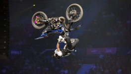 Le supercross de Paris revient 