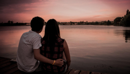 Le Grand Amour est un plongeon les yeux fermés