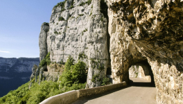 Le Vercors bientôt interdit aux motos ?