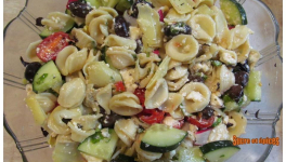 Salade de pâtes aux saveurs méditerranéennes
