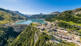 Les villages et leurs modes de vie sacrifiés, engloutis sur l'autel de l'indispensable progrès