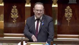 Damien Abad, à peine installé sur son siège de suprême assis ; coupable de pâles passions ?