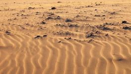 Du sable basculé...