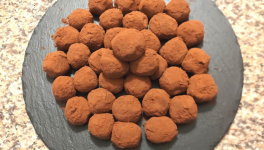 Bonbons Tiramisu à la pistache (sans cuisson) - Recette en vidéo