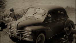 Maman et la Quatre chevaux