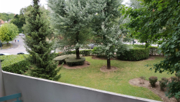 [VENDU] : Appartement T4 sur joli jardin arboré