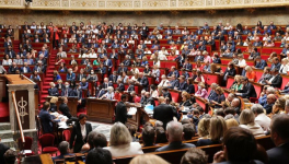 Elle fait sa kéké Rachel ?