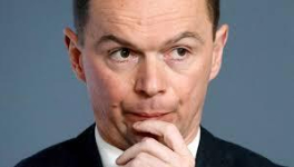 O.DUSSOPT : le contraire de contrarié ?