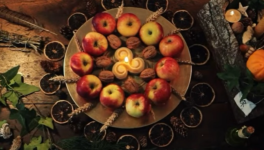 Yule : Célébrer le Renouveau et Trouver la Lumière Intérieure dans la Thérapie.