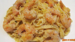 Tagliatelles aux crevettes, sauce crémeuse au Saint Marcelin