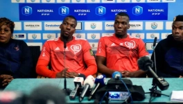 La cigale, la fourmi et le marabout, lequel bouffera l'autre ? 