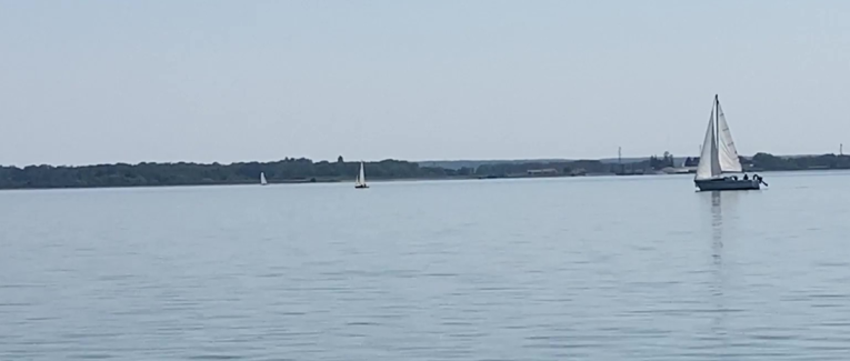 Catway 47 - Jour de pétole sur le lac