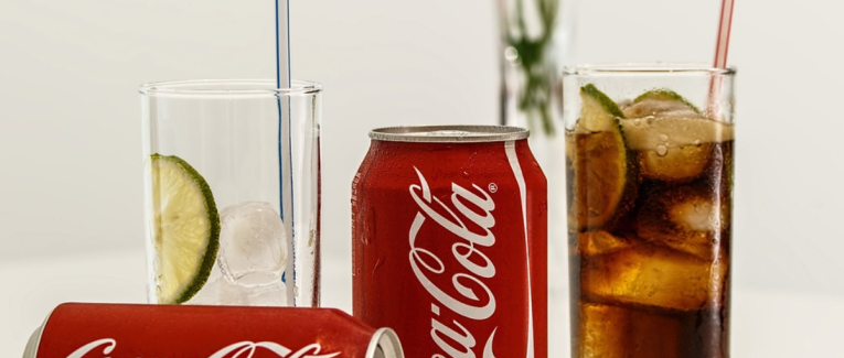 Puisqu'"Ados" = "Soda"