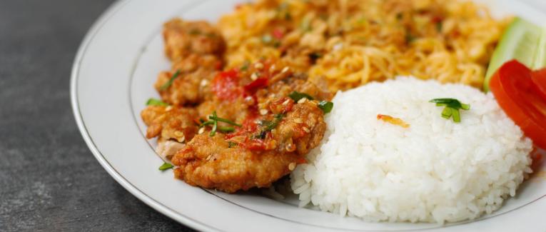 Gambas au poivre de Sichuan et piments