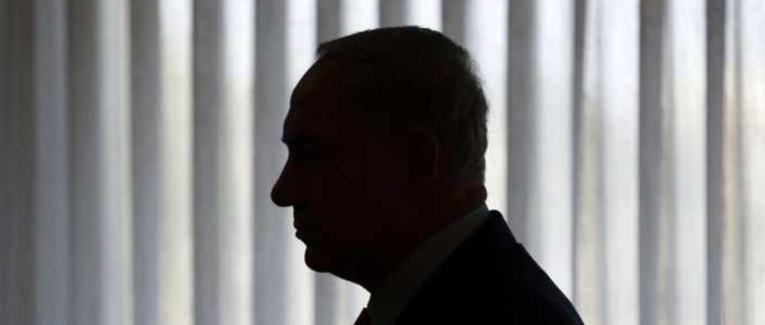 5th Round : shadows, once the curtain partly drawn