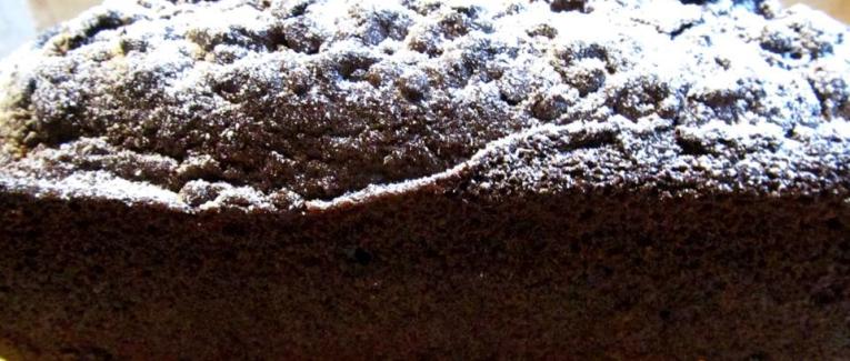 Cake à la banane avec des pépites de chocolat