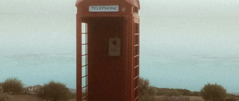 Les connexions nous déconnectent.