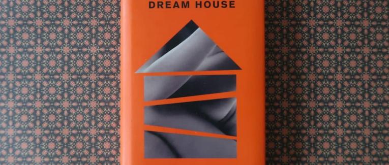 CARMEN MARIA MACHADO : DANS LA MAISON RÊVÉE