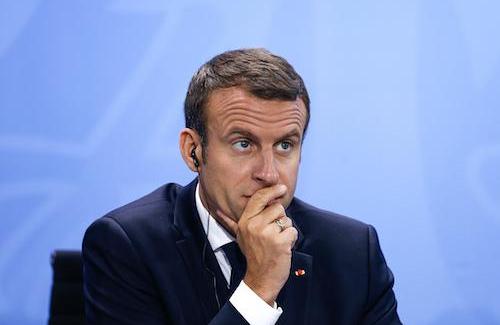 Entre un second CDD en France et son intérim en Europe, que choisira Macron ?