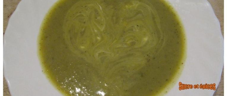 Velouté de courgette à l'oseille