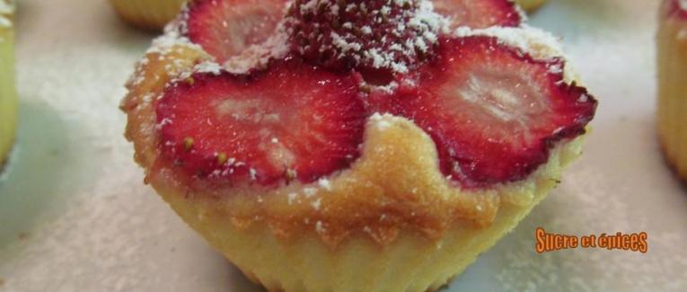 Petits moelleux aux fraises - Recette en vidéo
