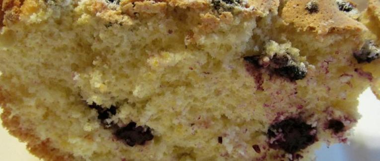 Gâteau super moelleux aux mûres