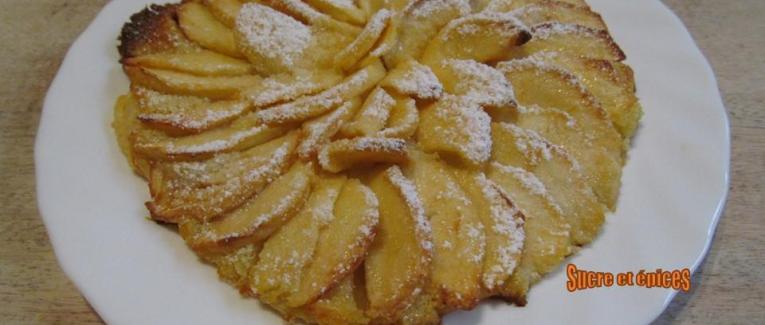 Tartelettes fines aux pommes à la crème d'amandes