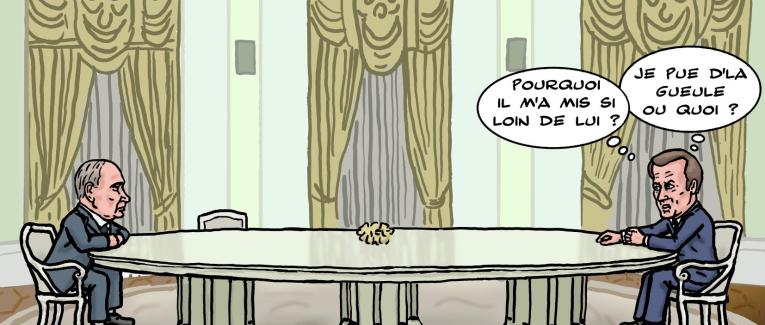 5 mètres séparent Poutine de Macron