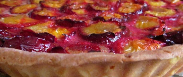 Tarte aux prunes rouges