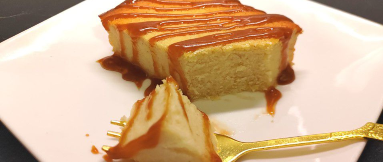 Gâteau à la ricotta avec de la semoule (Zapekanka) - Recette en vidéo